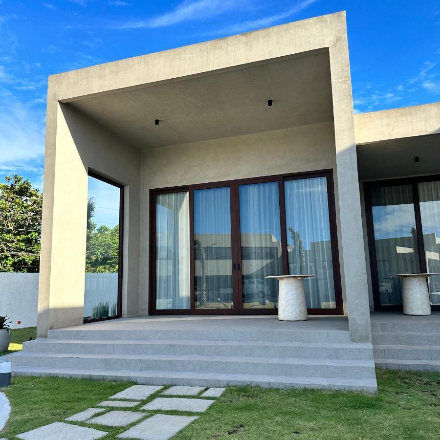Tana Beach Villas Lian Exterior photo