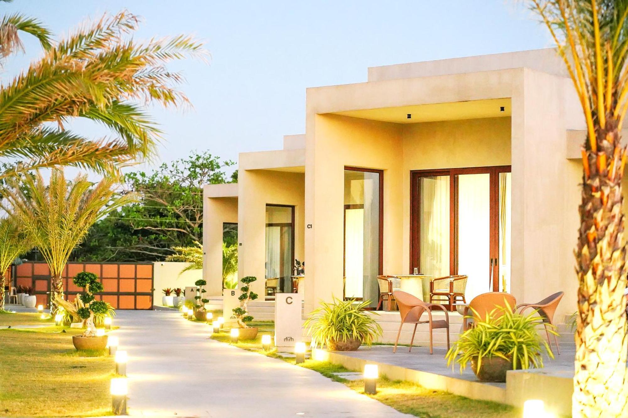 Tana Beach Villas Lian Exterior photo