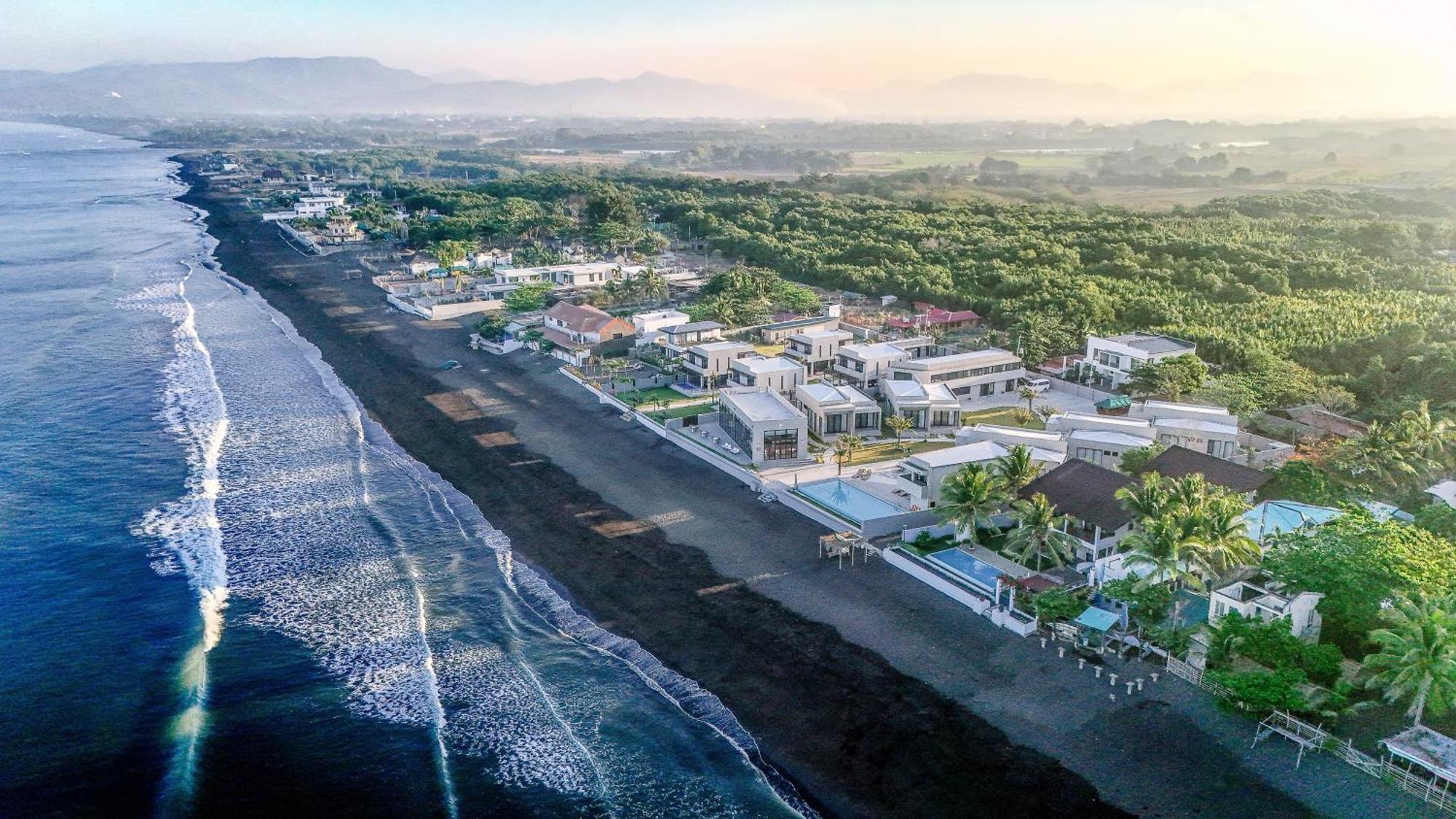 Tana Beach Villas Lian Exterior photo