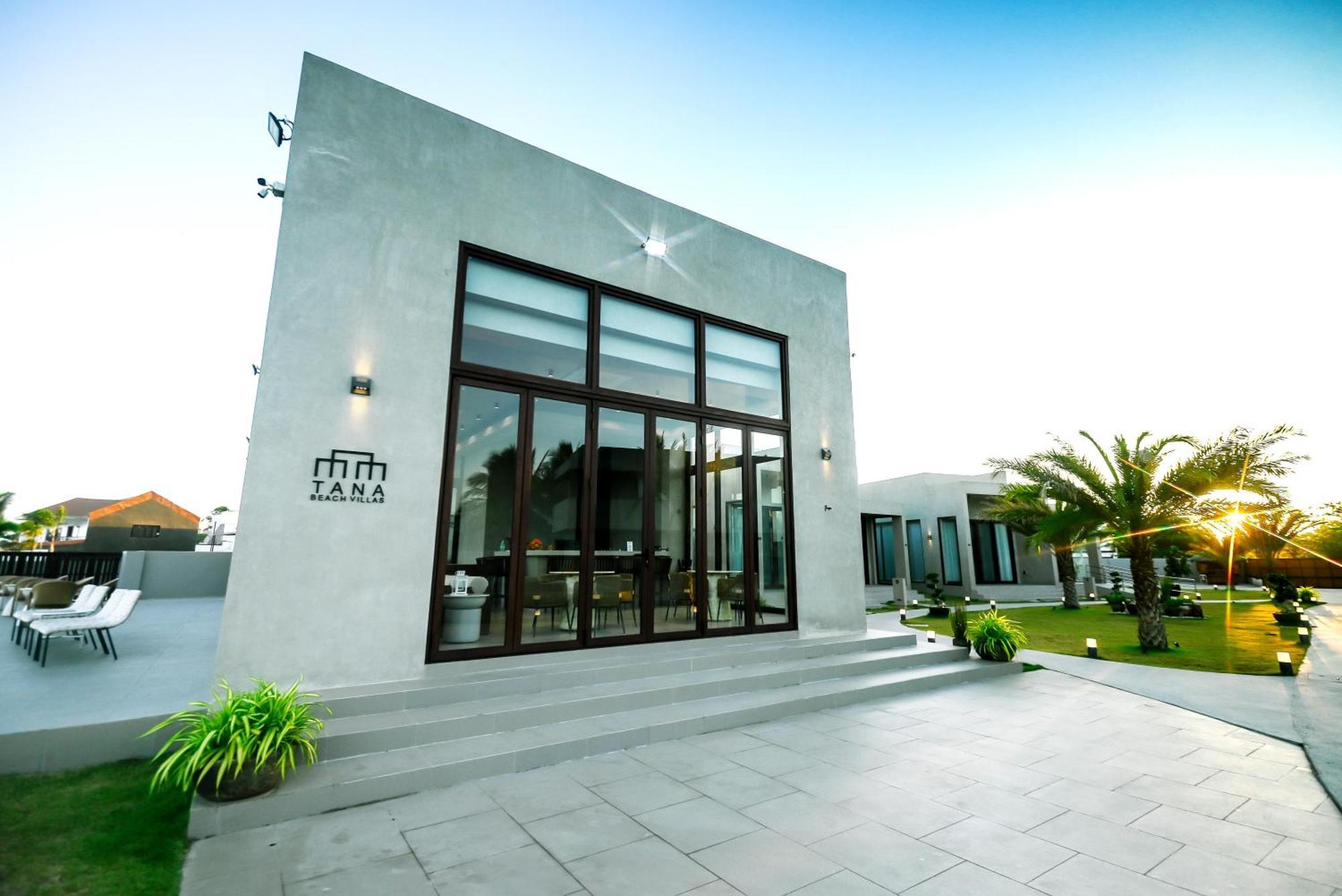 Tana Beach Villas Lian Exterior photo