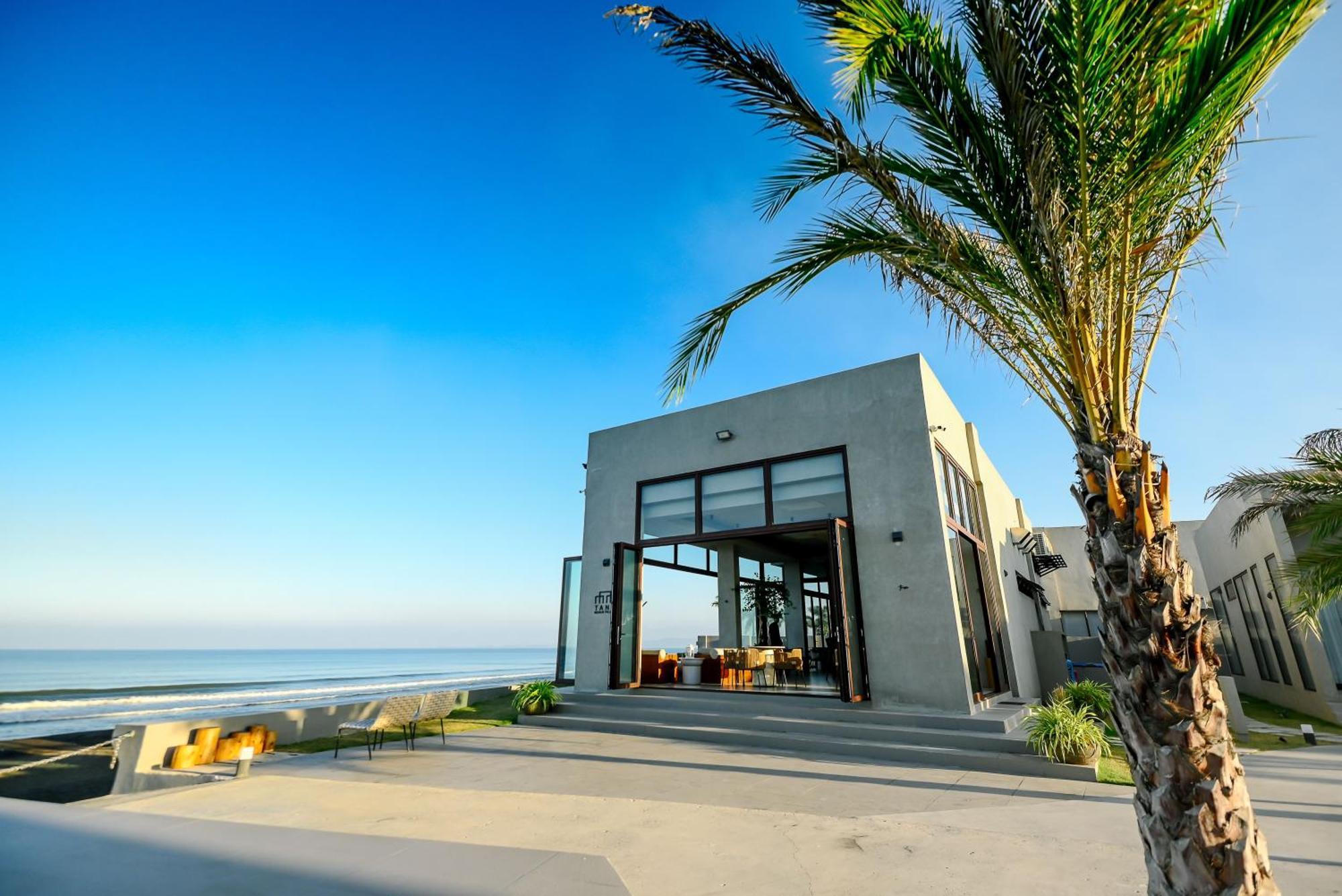 Tana Beach Villas Lian Exterior photo